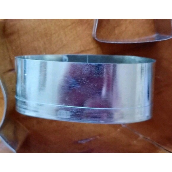 Metal Cookie Cutters Set Of 4 Easter Cross Baking Kitchen Resin Crafting NEW - Picture 3 of 3